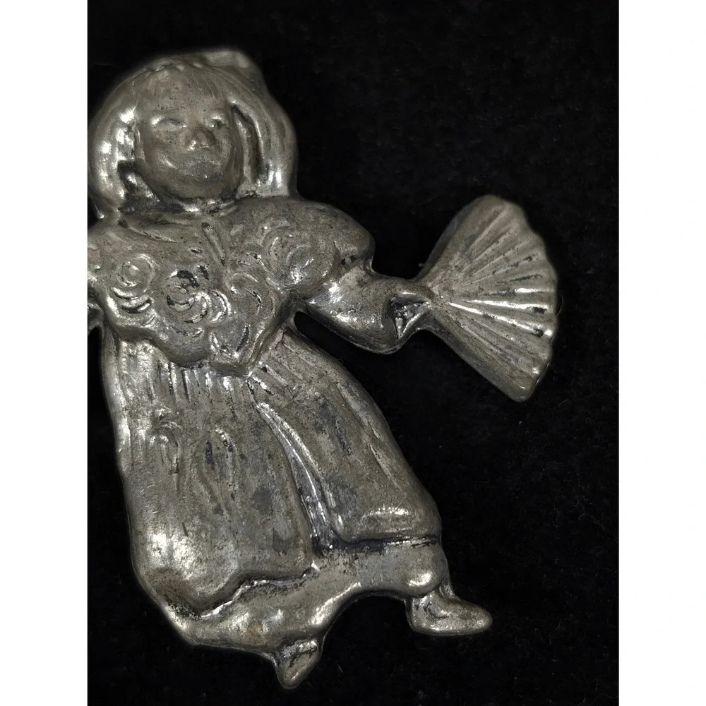Vintage Silver Tone Asian Woman Fan Brooch Figural Geisha‎ Style Pin